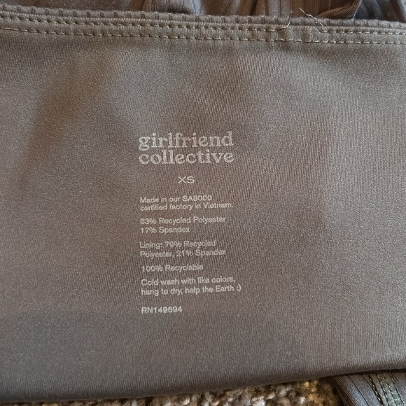 Girlfriend collective leggings - Picture 3 of 3